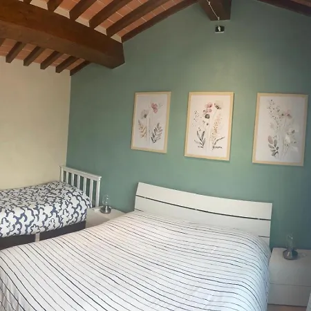 Cecil - La Casa Del Pucci